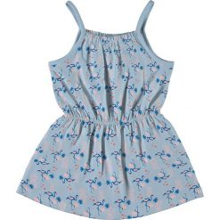 Sukienka "Vigga" w kolorze niebieskim. Niebieskie sukienki niemowlęce name it girls, bez wzorów, z bawełny, bez rękawów, midi, rozkloszowane. W wyprzedaży za 25,95 zł.