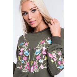 Bluzy damskie: Bluza z haftami khaki 6531