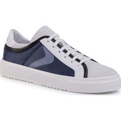 Sneakersy VOILE BLANCHE - Fit Mesh 0012014753.01.1N07 Bianco/Blue. Niebieskie półbuty męskie Voile Blanche, na co dzień, bez wzorów, ze skóry, eleganckie, bez zapięcia. W wyprzedaży za 539,00 zł.