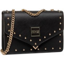 Torebka VERSACE JEANS COUTURE - E1VVBBE8 71407 899. Czarne torebki klasyczne damskie Versace Jeans Couture, bez wzorów, z jeansu, eleganckie, bez dodatków. W wyprzedaży za 559,00 zł.