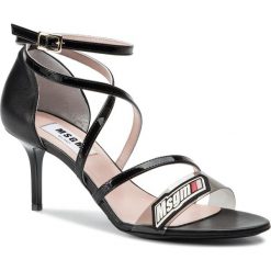 Sandały MSGM - Sandalo Donna 2642MDS3175 799 99 Czarny. Czarne klapki damskie MSGM, bez wzorów, ze skóry, bez obcasa, na obcasie. W wyprzedaży za 769,00 zł.