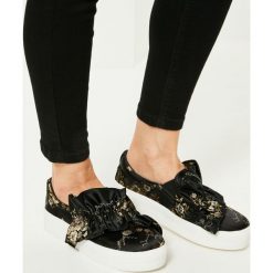 Missguided - Tenisówki. Czarne trampki damskie slip on marki Missguided, z gumy. W wyprzedaży za 79,90 zł.