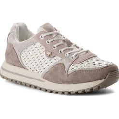Sneakersy WRANGLER - Beyond Punched WL181556 White 51. Szare półbuty damskie Wrangler, bez wzorów, ze skóry, bez obcasa, na płaskiej podeszwie, bez zapięcia. W wyprzedaży za 199,00 zł.