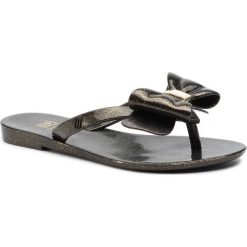 Japonki MELISSA - Mel Harmonic III Inf 32249 Glitter Black 03814. Żółte sandały dziewczęce Melissa, z tworzywa sztucznego, bez zapięcia. W wyprzedaży za 129,00 zł.