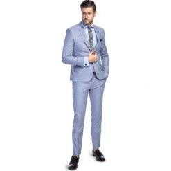 Garnitur LEONARDO GXNS900115. Niebieskie garnitury męskie Giacomo Conti, bez wzorów, z poliesteru. Za 698,00 zł.