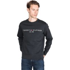 Tommy Hilfiger Bluza Czarny. Czarne bluzy męskie TOMMY HILFIGER, s, z haftami, z bawełny, bez kołnierzyka, bez rękawów, bez kaptura. Za 426,95 zł.