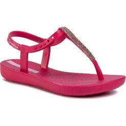 Sandały IPANEMA - Charm Sand II Kids 82306 Pink/Pink/Gold 24714. Różowe sandały dziewczęce Ipanema, z tworzywa sztucznego, bez zapięcia. Za 79,99 zł.