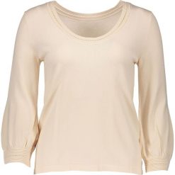 Sweter w kolorze brzoskwiniowym. Pomarańczowe swetry damskie Benetton, xs, bez wzorów, bez rękawów, bez kaptura. W wyprzedaży za 64,95 zł.