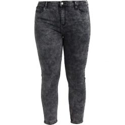 Glamorous Curve SKINNY FIT JEANS Jeans Skinny Fit charcoal. Szare rurki damskie marki Glamorous Curve. W wyprzedaży za 141,75 zł.