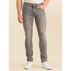 Jeansy Slim Fit TOMMY HILFIGER Layton Pstr Paco MW0MW12534. Szare jeansy męskie TOMMY HILFIGER, m, bez wzorów, z bawełny. W wyprzedaży za 399,00 zł.