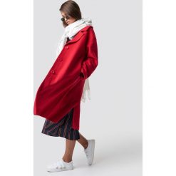 Hannalicious x NA-KD Płaszcz oversize z domieszką wełny - Red. Czerwone płaszcze damskie wełniane marki Hannalicious x NA-KD. Za 404,95 zł.