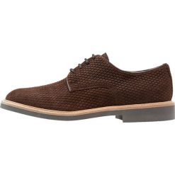 Florsheim MORGAN Eleganckie buty dark brown. Pomarańczowe buty wizytowe męskie marki Florsheim, ze skóry, na sznurówki. W wyprzedaży za 468,30 zł.