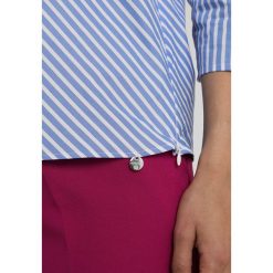 Bluzki asymetryczne: Rich & Royal ONE SHOULDER BLOUSE Bluzka pastel blue