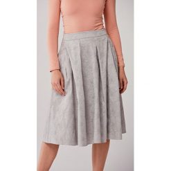 Spódnica Adanel Favorita szara 32 szary. Szare spódniczki damskie Marie Zélie, w paski, z elastanu, wizytowe, trapezowe. Za 297,00 zł.
