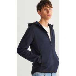 Bluza z kapturem - Granatowy. Niebieskie bejsbolówki męskie Reserved, l, z kapturem. Za 119,99 zł.