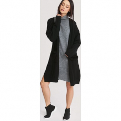 Czarny Kardigan Tick Tock. Czarne kardigany damskie marki other, xl. Za 89,99 zł.