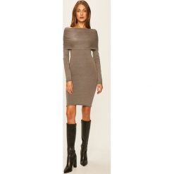 Twinset - Sukienka. Szare sukienki damskie Twinset, na co dzień, s, bez wzorów, z poliesteru, casualowe, z golfem, z długim rękawem, długie, mini, proste. W wyprzedaży za 339,90 zł.