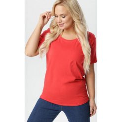 Czerwony T-shirt Aetheriel. Czerwone bluzki damskie Born2be, xl, bez wzorów, z dzianiny, bez kołnierzyka. Za 29,99 zł.