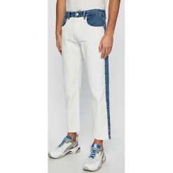 Pepe Jeans - Jeansy. Białe jeansy męskie Pepe Jeans, bez wzorów. W wyprzedaży za 219,90 zł.