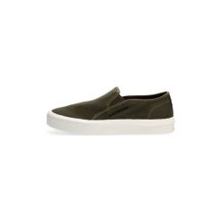Tenisówki G-Star Raw D12644 F170 STRETT SLIP ON. Zielone trampki męskie G-Star RAW, bez wzorów, retro, bez zapięcia. W wyprzedaży za 246,70 zł.