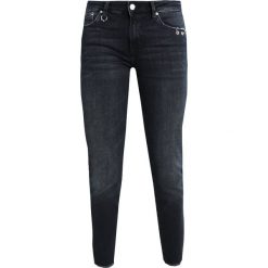 Mavi ADRIANA ANKLE Jeans Skinny Fit ink eyelet. Niebieskie jeansy damskie marki Mavi, z elastanu. W wyprzedaży za 154,50 zł.