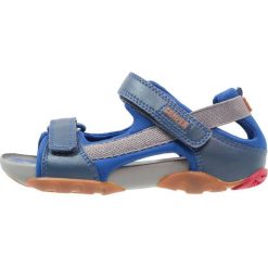 Camper OUS Sandały trekkingowe multicolor. Niebieskie sandały chłopięce Camper, z materiału. Za 289,00 zł.