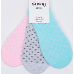 Kolorowe skarpety 3 pack - Wielobarwny. Skarpetki damskie Sinsay, bez wzorów. Za 9,99 zł.