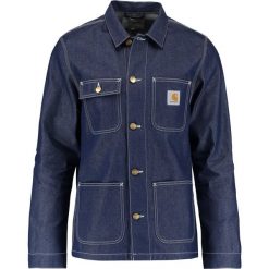 Carhartt WIP MICHIGAN CHORE NORCO Kurtka jeansowa blue rigid. Niebieskie kurtki męskie marki Carhartt WIP, m, bez wzorów, z bawełny, bez kaptura. W wyprzedaży za 367,20 zł.