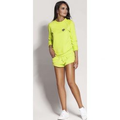 Limonkowa Nierozpinana Bluza z Biżuteryjnym Akcentem. Szare bluzy damskie Molly.pl, s, z aplikacjami, bez rękawów, bez kaptura. Za 159,90 zł.
