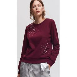 Bluza z aplikacjami - Bordowy. Czerwone bluzy damskie Reserved, l, z aplikacjami. Za 69,99 zł.