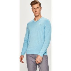 Tommy Hilfiger - Sweter. Niebieskie swetry męskie TOMMY HILFIGER, s, bez wzorów, z jedwabiu, bez kołnierzyka, bez kaptura. W wyprzedaży za 239,90 zł.