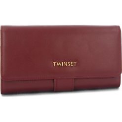 Duży Portfel Damski TWINSET - Portafoglio G AA8PJE Bordeaux 00020. Czerwone portfele damskie marki Twinset, ze skóry. W wyprzedaży za 369,00 zł.