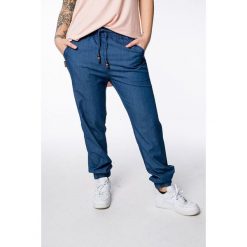 Alife and Kickin spodnie damskie Alicia XXL ciemnoniebieskie. Niebieskie jeansy damskie Alife and Kickin, xxl. Za 219,00 zł.