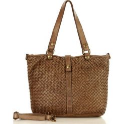 MARCO MAZZINI Torebka skórzana shoulder vintage pelle lavata taupe khaki. Brązowe torebki klasyczne damskie MAZZINI, w paski, ze skóry, klasyczne. W wyprzedaży za 469,00 zł.