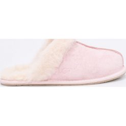 Kapcie damskie: UGG – Kapcie Scuffette II