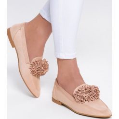 Różowe Mokasyny Adorable Gumshoeing. Różowe mokasyny damskie Renee, ze skóry, na płaskiej podeszwie. Za 59,99 zł.