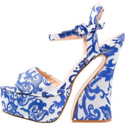 Rzymianki damskie: Public Desire HEAVY Sandały na obcasie blue/white