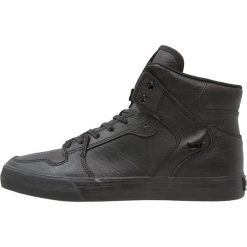 Supra VAIDER CLASSIC Tenisówki i Trampki wysokie black/red. Czarne tenisówki damskie marki Supra, ze skóry. Za 459,00 zł.