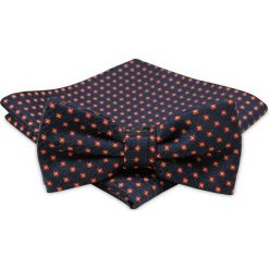 Modna Mucha Męska - Alties - Granat w Pomarańczowe Akcenty MUALTS0275. Niebieskie muszki męskie Alties, na imprezę, w paski, eleganckie. Za 39,00 zł.