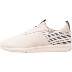 Trampki damskie slip on: TOMS Tenisówki i Trampki natural/birch