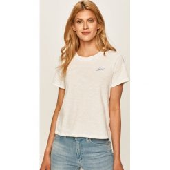 Levi's - T-shirt. Białe t-shirty męskie Levi's®, s, bez wzorów, z bawełny, casualowe, z okrągłym kołnierzem. Za 99,90 zł.