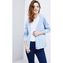 Sweter typu narzutka. Swetry damskie Moodo, xs, bez wzorów, bez rękawów, bez kaptura. Za 19,99 zł.