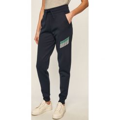 Tommy Sport - Spodnie. Niebieskie spodnie dresowe damskie Tommy Sport, s, bez wzorów, z elastanu. Za 359,90 zł.