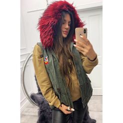 Kamizelka damska PELINA RED. Brązowe kamizelki damskie Kamizelka damska PELINA RED, s, bez wzorów, bez kaptura. W wyprzedaży za 129,00 zł.