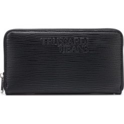 Trussardi Jeans Portfel Czarny. Czarne portfele damskie Trussardi Jeans, bez wzorów, z poliesteru. Za 412,95 zł.