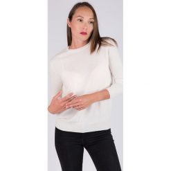 Kaszmirowy sweter w kolorze kremowym. Białe swetry damskie Just Cashmere, xxl, bez wzorów, z kaszmiru, bez rękawów, bez kaptura. W wyprzedaży za 299,95 zł.