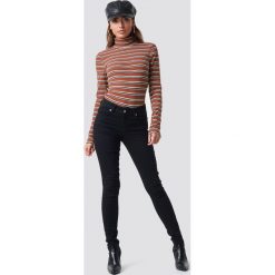 Spodnie damskie: NA-KD Jeansy Skinny Mid Waist - Black