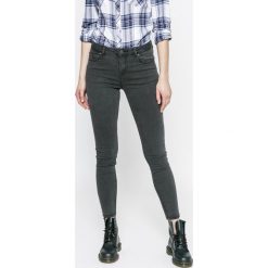 Review - Jeansy. Szare jeansy damskie z wysokim stanem marki Review, z aplikacjami, z elastanu. W wyprzedaży za 119,90 zł.