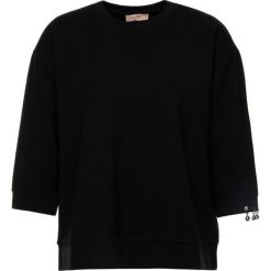 Bluza TwinSet 192TP2541. Czarne bluzy damskie Twinset, bez wzorów, z elastanu, bez rękawów, bez kaptura. W wyprzedaży za 229,00 zł.