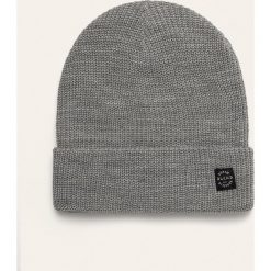 Blend - Czapka. Czapki męskie Blend, na zimę, bez wzorów, z dzianiny. W wyprzedaży za 29,90 zł.